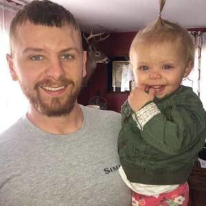 Meet your Posher, Dustin